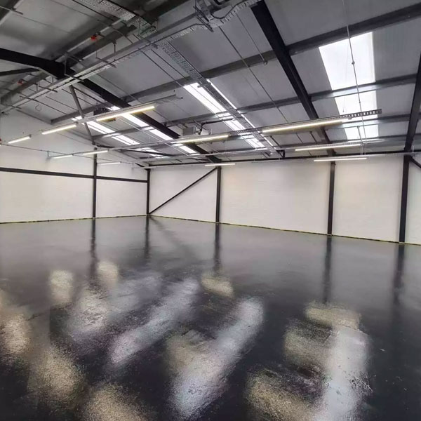 Industrial-Strength 20L Floor Paint for Garages, Showrooms, & Warehouses